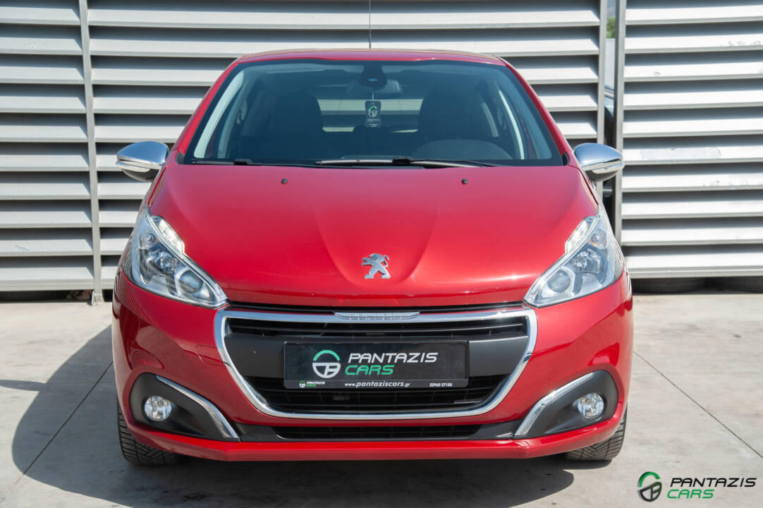 Peugeot 208 Style 1.2VTi 82HP