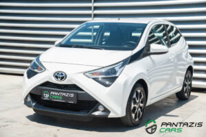 Toyota Aygo X-Play 1.0VVTi 72HP