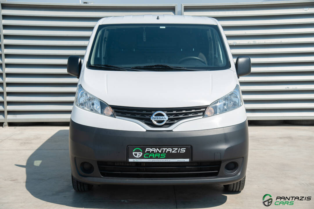 Nissan NV200