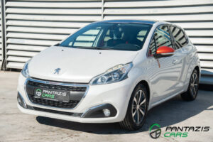 Peugeot 208 Roland Garros 1.2e-THP 110HP