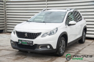 Peugeot 2008 Signature 1.2i PureTech 110HP
