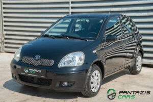 Toyota Yaris 1.0i 70HP